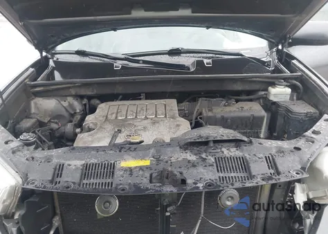 2013 Toyota Highlander Se V6 from USA, damaged, VIN 5TDZK3EH5DS136001